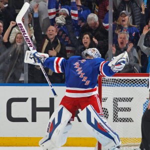 Does the King and need a ring?